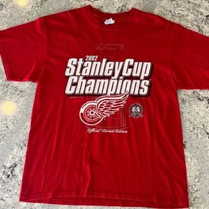 Vintage 2002 Detroit Red Wings Stanley Cup Champions T-Shirt